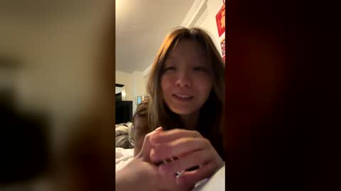 gracemeow online show from April 21, 8:31 am