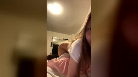 gracemeow online show from April 29, 1:15 pm