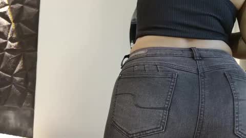 Snapshot of graceymilf999 chatting on September 27, 11:26 am Gracey Milf online show from September 27, 11:26 am