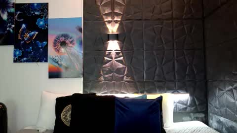 Gracey Milf online show from December 21, 12:12 pm