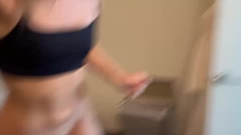 Snapshot of graciemae_baexx chatting on February 27, 6:20 pm Gracie Mae online show from February 27, 6:20 pm