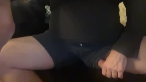 grandadgunner869565 online show from March 3, 10:26 pm