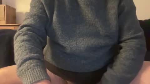 grandadgunner869565 online show from March 14, 10:15 pm