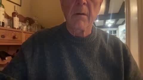 grandadgunner869565 online show from March 15, 6:47 pm