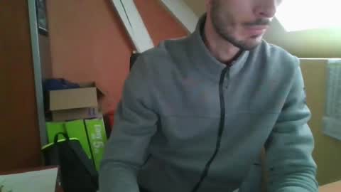 grandbi online show from February 7, 1:32 pm