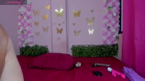 Snapshot of grandmother_milf chatting on November 5, 8:42 pm Mi Name is violeta online show from November 5, 8:42 pm