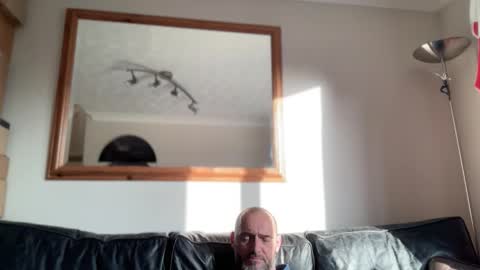 Snapshot of grandmufftwerking chatting on February 25, 3:54 pm grandmufftwerking online show from February 25, 3:54 pm