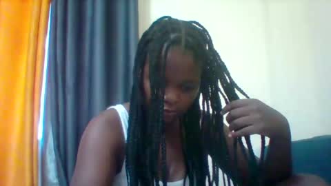 Snapshot of grannylover_ chatting on December 22, 4:17 am grannylover_ online show from December 22, 4:17 am