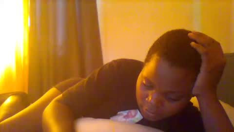 Snapshot of grannylover_ chatting on January 22, 12:27 pm grannylover_ online show from January 22, 12:27 pm