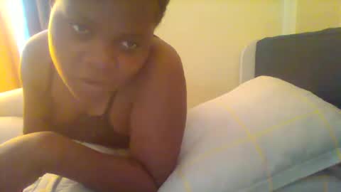 Snapshot of grannylover_ chatting on January 27, 12:26 pm grannylover_ online show from January 27, 12:26 pm