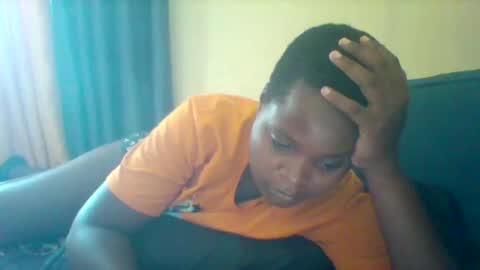 Snapshot of grannylover_ chatting on February 9, 9:47 am grannylover_ online show from February 9, 9:47 am