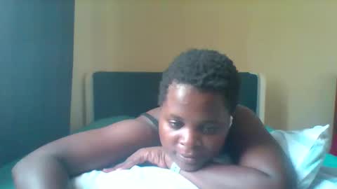 Snapshot of grannylover_ chatting on February 27, 7:44 am grannylover_ online show from February 27, 7:44 am