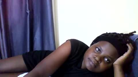 Snapshot of grannylover_ chatting on September 30, 7:13 am grannylover_ online show from September 30, 7:13 am