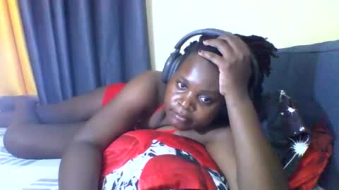 Snapshot of grannylover_ chatting on October 5, 8:29 pm grannylover_ online show from October 5, 8:29 pm