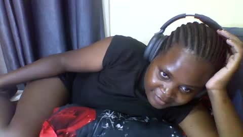 Snapshot of grannylover_ chatting on October 14, 6:31 pm grannylover_ online show from October 14, 6:31 pm