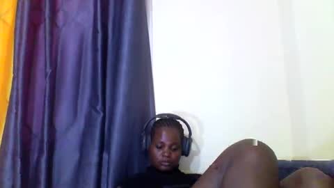 Snapshot of grannylover_ chatting on October 15, 6:35 am grannylover_ online show from October 15, 6:35 am