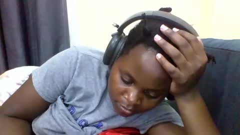 Snapshot of grannylover_ chatting on November 19, 8:42 pm grannylover_ online show from November 19, 8:42 pm