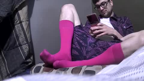 Snapshot of gratiotony chatting on May 31, 2:31 am Get US to 1000 you wont be disapointed online show from May 31, 2:31 am