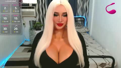 PAULATHEONE online show from June 4, 2:28 am