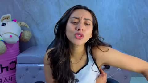 Snapshot of grecia_soler_a chatting on June 25, 1:04 pm Grecia online show from June 25, 1:04 pm