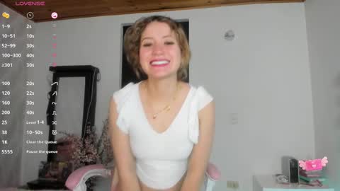 Snapshot of greeicywells chatting on February 19, 11:04 pm Greeicy online show from February 19, 11:04 pm