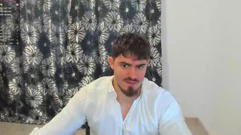 Snapshot of greekgod199 chatting on February 3, 6:22 am greekgod199 online show from February 3, 6:22 am