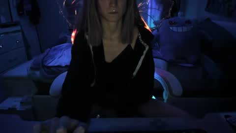 GreenEyedLovexo online show from January 4, 5:16 am