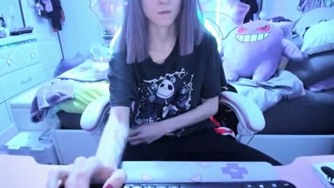 GreenEyedLovexo online show from January 6, 9:22 pm