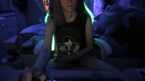 GreenEyedLovexo online show from January 12, 5:24 am