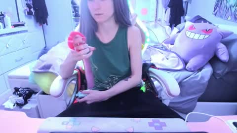 GreenEyedLovexo online show from January 13, 9:20 pm