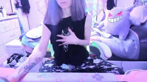GreenEyedLovexo online show from January 18, 5:04 pm