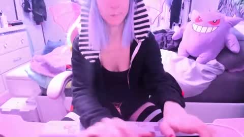 GreenEyedLovexo online show from January 23, 2:23 am
