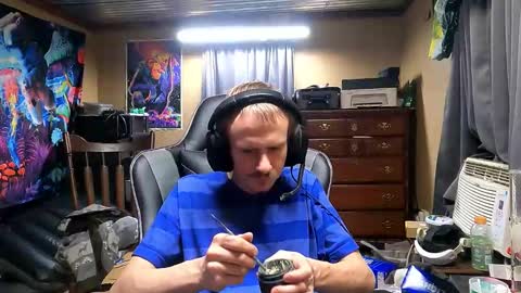 Greenlungs8195 online show from March 8, 9:13 am