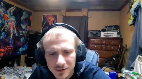 Greenlungs8195 online show from March 15, 8:53 am