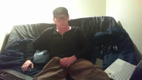 Snapshot of greenrooster1 chatting on October 12, 8:02 am greenrooster1 online show from October 12, 8:02 am