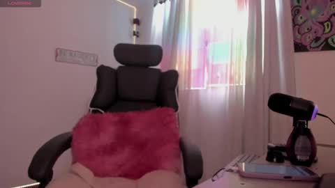 Medussa online show from March 12, 8:37 pm