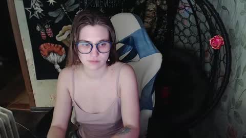 Lina online show from April 25, 12:08 pm