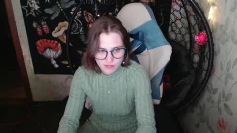 Lina online show from May 1, 11:48 am