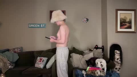 SexQueen Nikki online show from December 30, 2:53 am