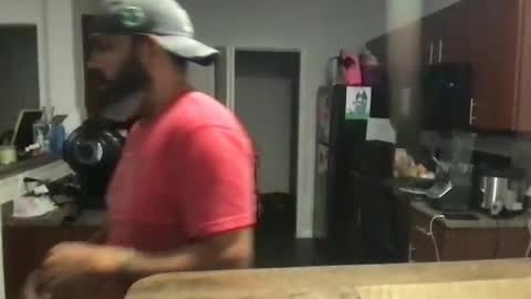 Snapshot of greg78652 chatting on November 29, 12:24 am greg78652 online show from November 29, 12:24 am