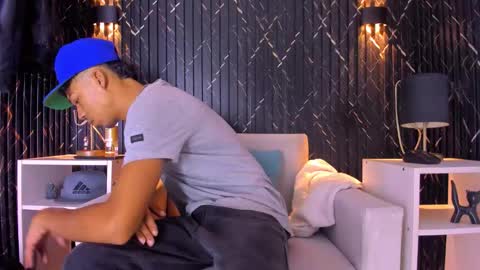 Snapshot of gregory_sforza chatting on September 25, 11:25 am GregorySforza online show from September 25, 11:25 am