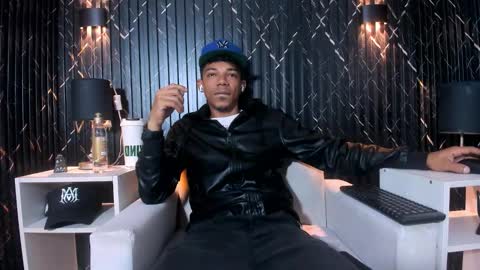 Snapshot of gregory_sforza chatting on October 11, 12:15 pm GregorySforza online show from October 11, 12:15 pm