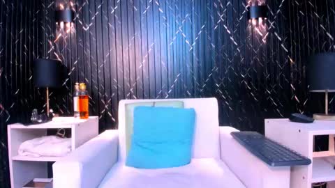 Snapshot of gregory_sforza chatting on November 14, 12:59 pm GregorySforza online show from November 14, 12:59 pm