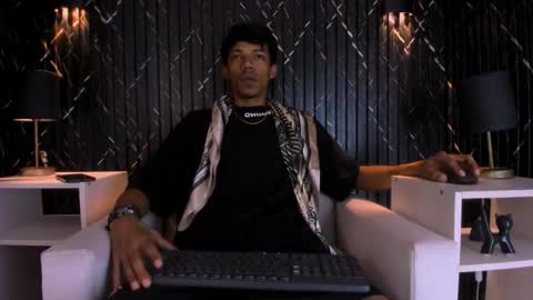 Snapshot of gregory_sforza chatting on January 6, 7:28 pm GregorySforza online show from January 6, 7:28 pm