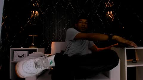 Snapshot of gregory_sforza chatting on March 7, 3:47 am GregorySforza online show from March 7, 3:47 am