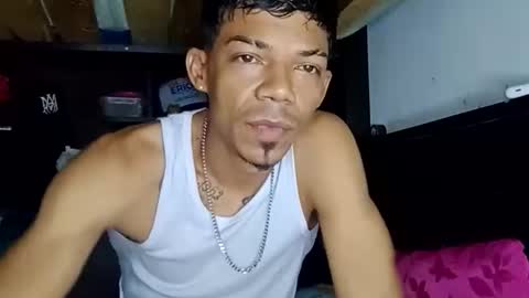 Snapshot of gregory_sforza chatting on March 8, 10:13 pm GregorySforza online show from March 8, 10:13 pm