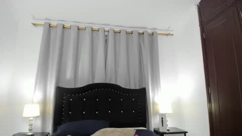 Snapshot of greta_smith2 chatting on December 30, 11:06 pm Greta online show from December 30, 11:06 pm