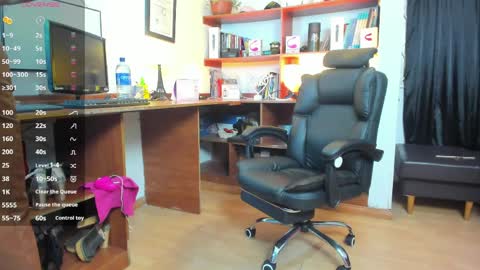 greta_voss online show from April 1, 7:33 pm