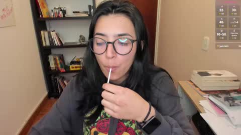 Snapshot of gretagat chatting on September 14, 5:06 am Greta online show from September 14, 5:06 am