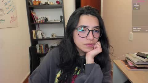 Snapshot of gretagat chatting on December 2, 7:03 am Greta online show from December 2, 7:03 am